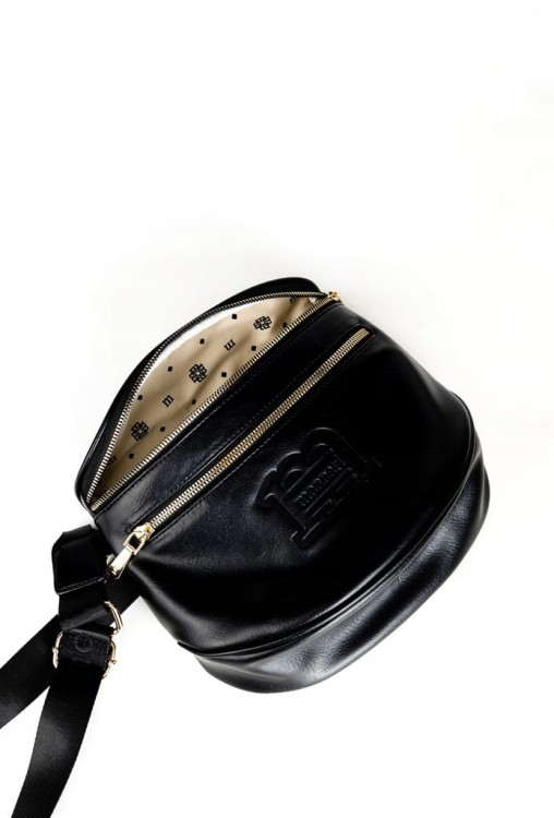 Torebka nerka listonoszka Monnari BAG4040-020 czarna