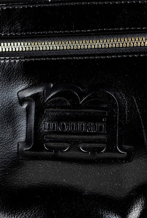 Torebka nerka listonoszka Monnari BAG4040-M20 czarna błyszcząca