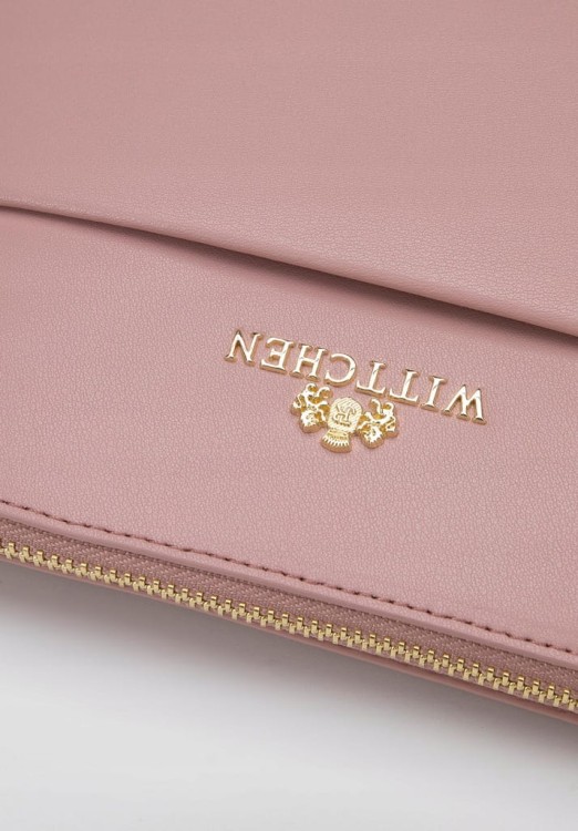 1aa00f5f28d659e85d376b3d16d15ac2