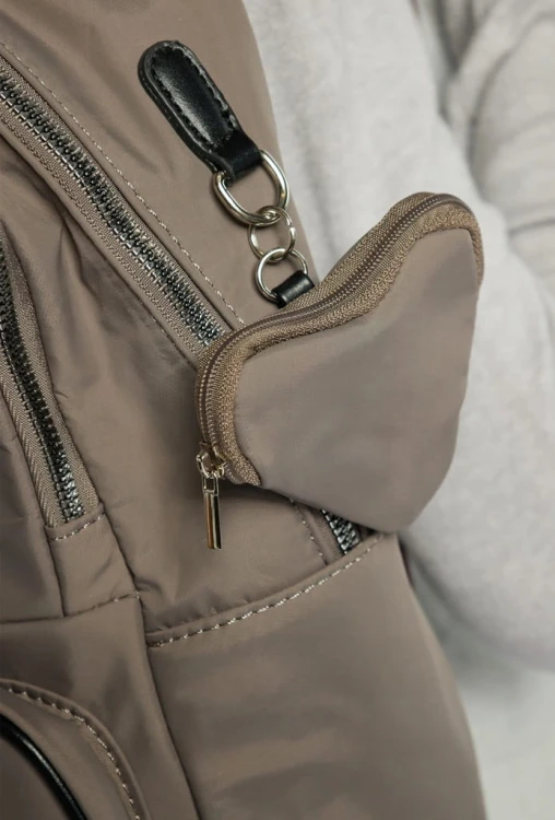 Plecak damski Monnari BAG1930-M19 szaro-beżowy