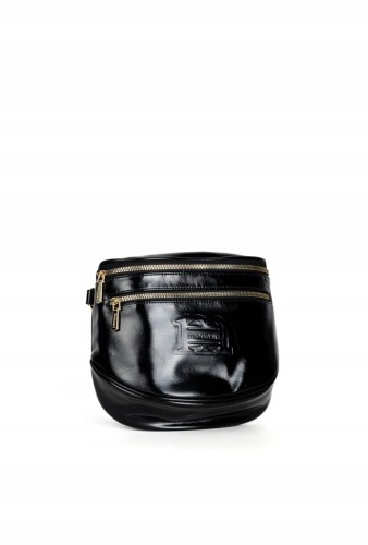 Torebka nerka listonoszka Monnari BAG4040-M20 czarna błyszcząca