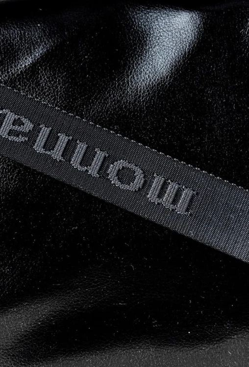 Torebka nerka listonoszka Monnari BAG4040-M20 czarna błyszcząca