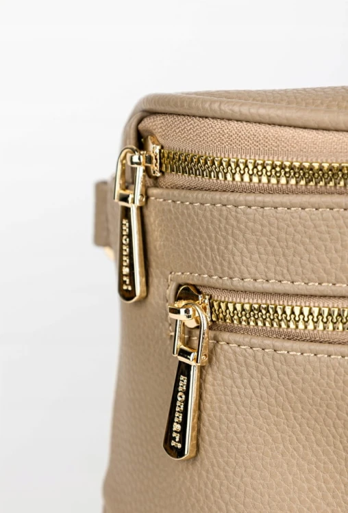 Torebka nerka listonoszka Monnari BAG4040-015 beżowa