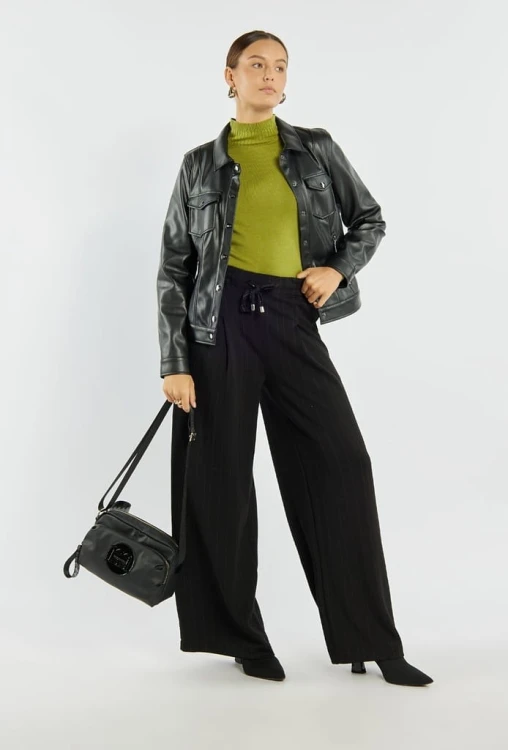 Torebka listonoszka crossbody Monnari BAG4350-020 czarna